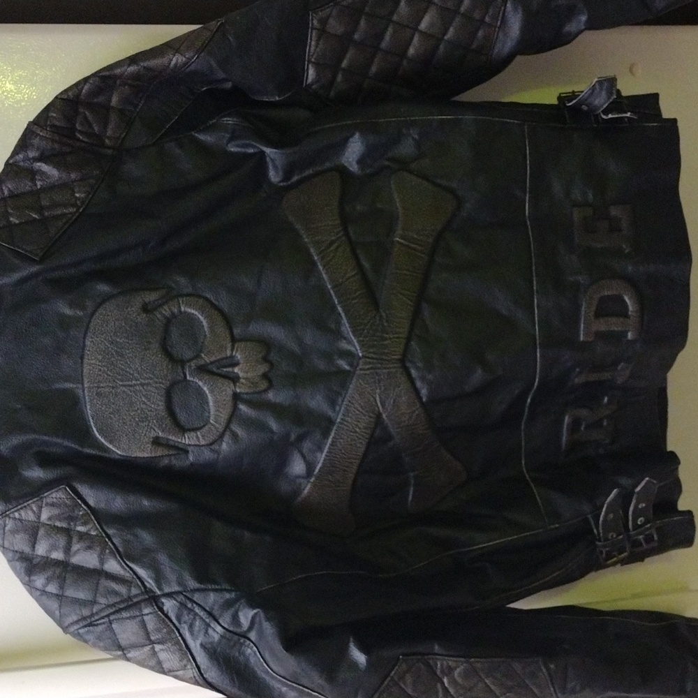 Leather Jacket - Picture 3 of 5